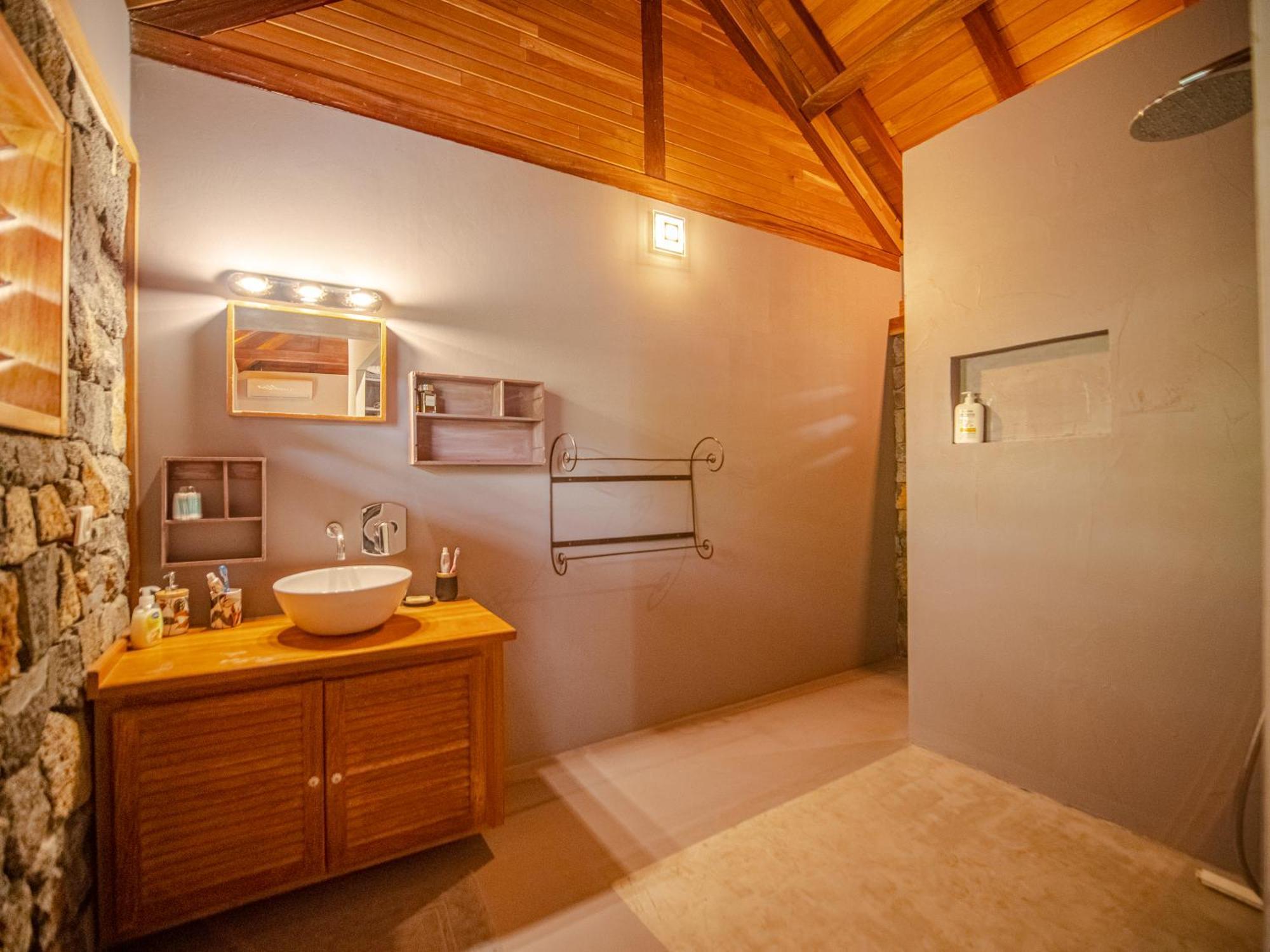 La Kaz Veloutier - Villa 4 Chambres Avec Piscine La Saline Le Bains Exteriér fotografie